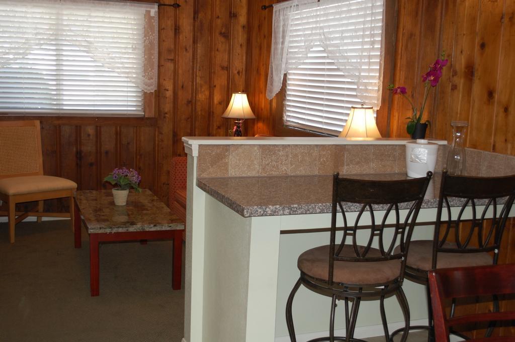 El Rancho Motel บิชอป ห้อง รูปภาพ