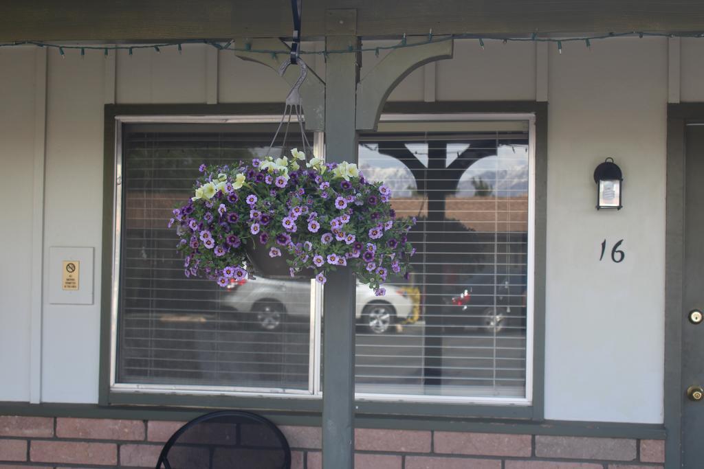 El Rancho Motel บิชอป ภายนอก รูปภาพ