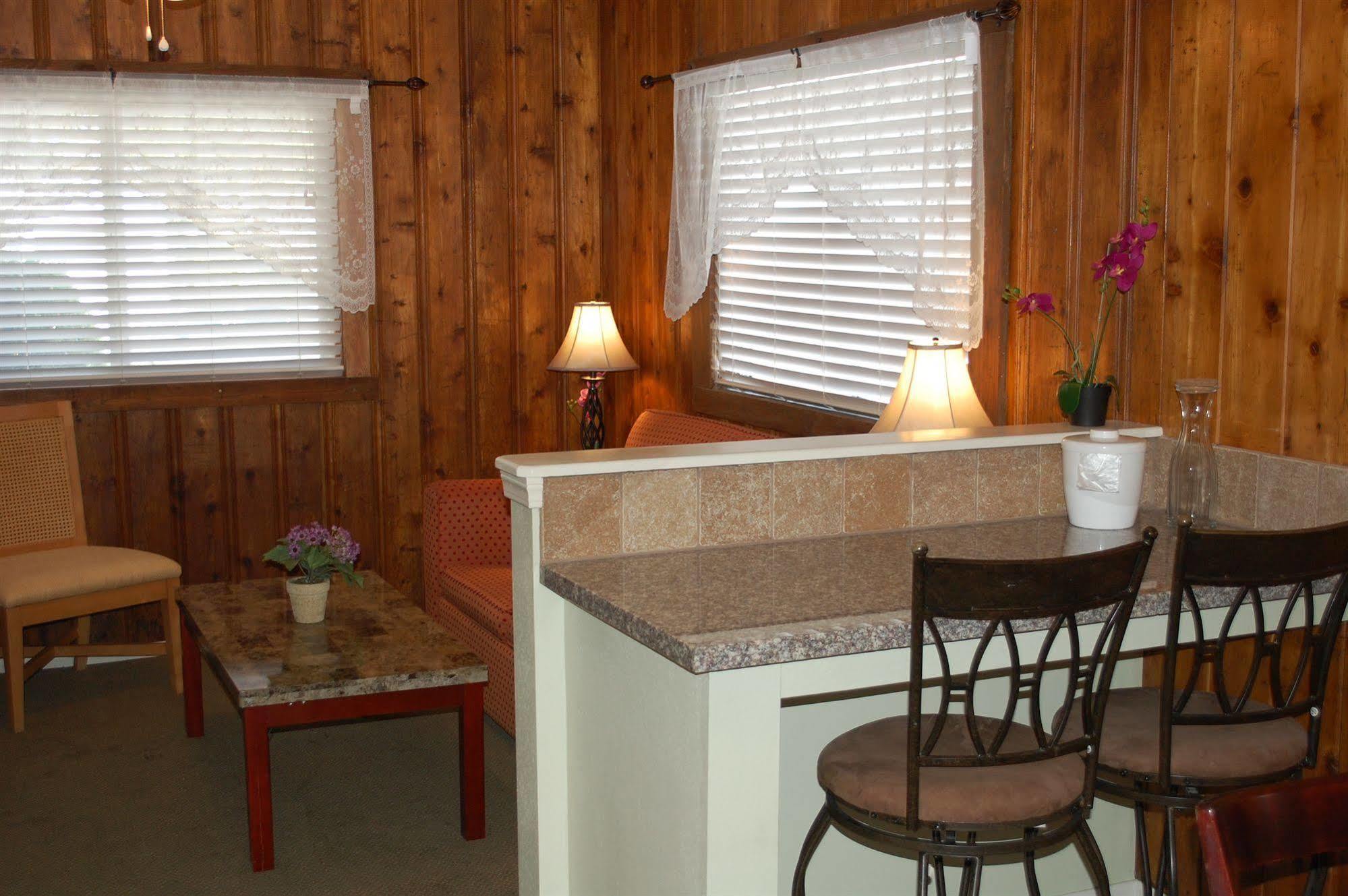 El Rancho Motel บิชอป ภายนอก รูปภาพ